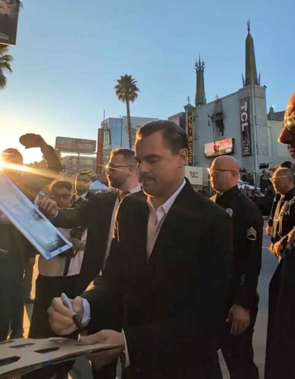 Leonardo DiCaprio spotted signing autographs on Hollywood tour